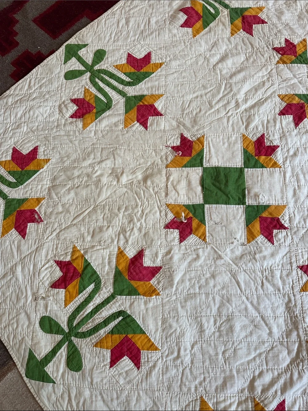 Antique Wandering Foot Tulip Basket Quilt 6ftx6ft